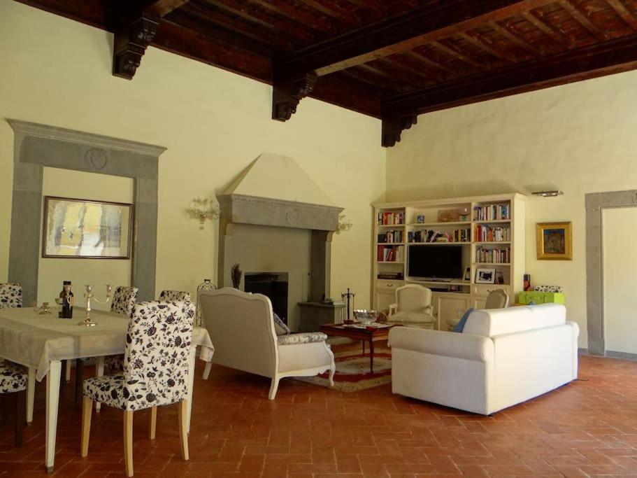 Pian dei Giullari Suite Florenţa Exterior foto